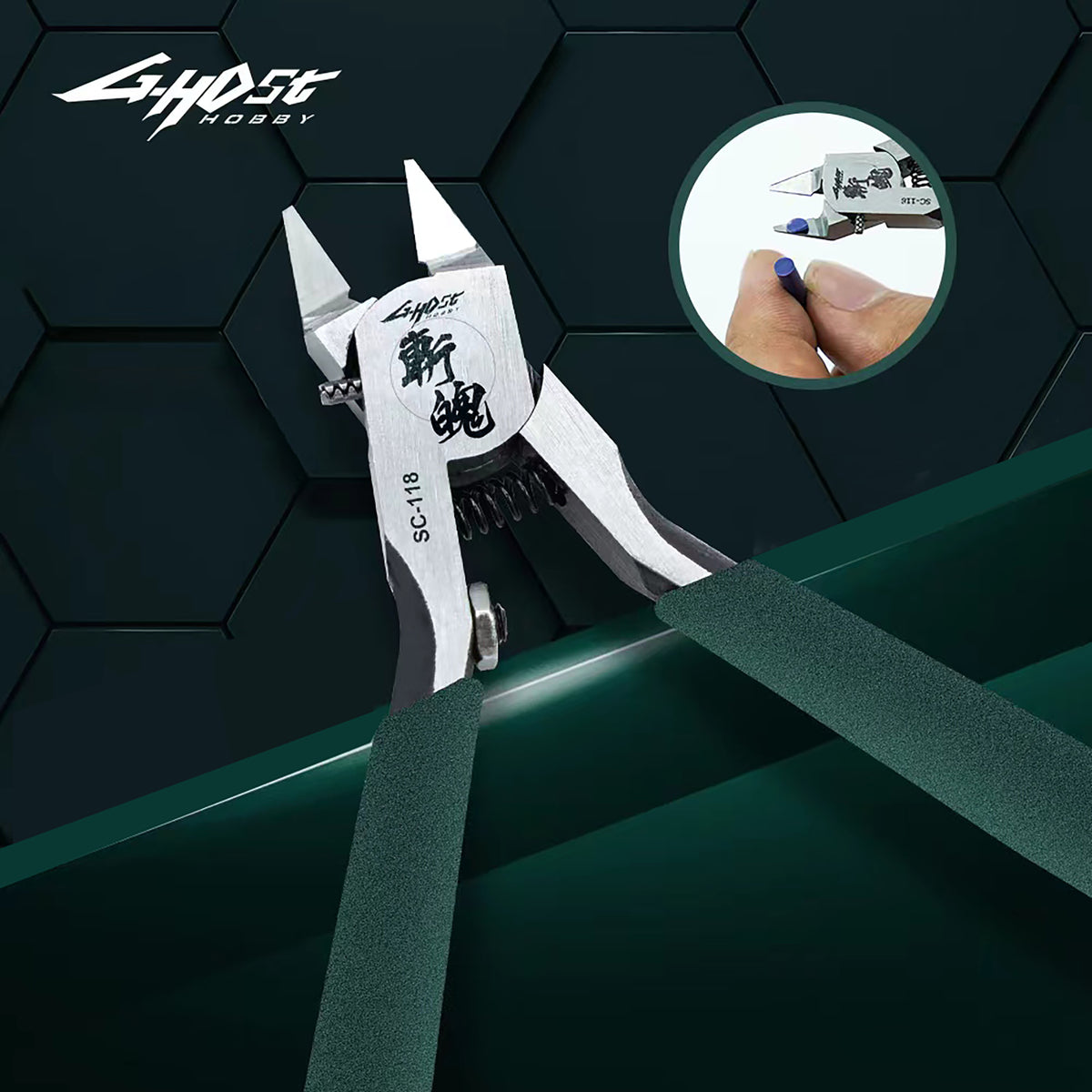 G-Host Single Blade Nipper — green-handled nipper blade close-up