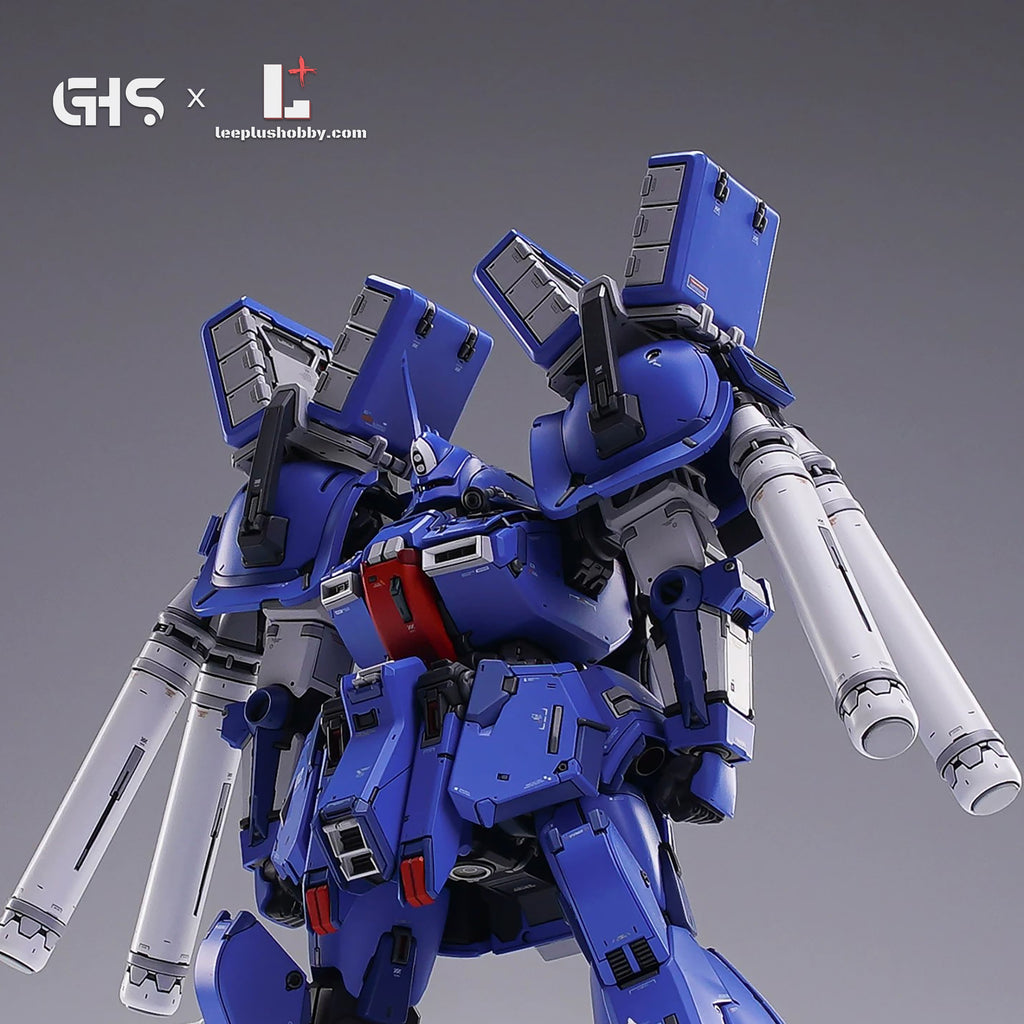 GHS 1/100 RMS-14 Xeku-Eins resin kit — low-angle front view with shoulder equipment