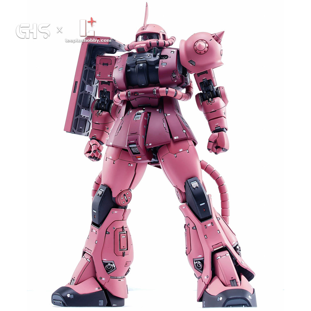 GHS MG 1/100 MS-06S Zaku Ver. 2.0 conversion — red model front view with shoulder shield