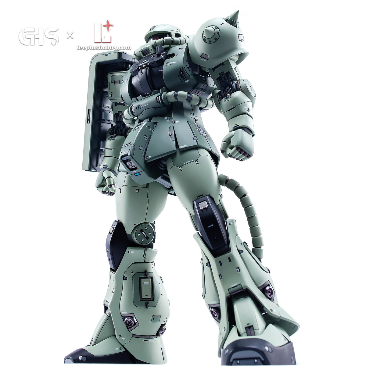 GHS MG 1/100 MS-06S Zaku Ver. 2.0 conversion — green model standing three-quarter view